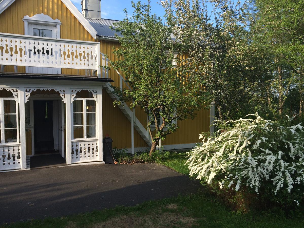 Vardshuset Idyllen Barang Exterior foto